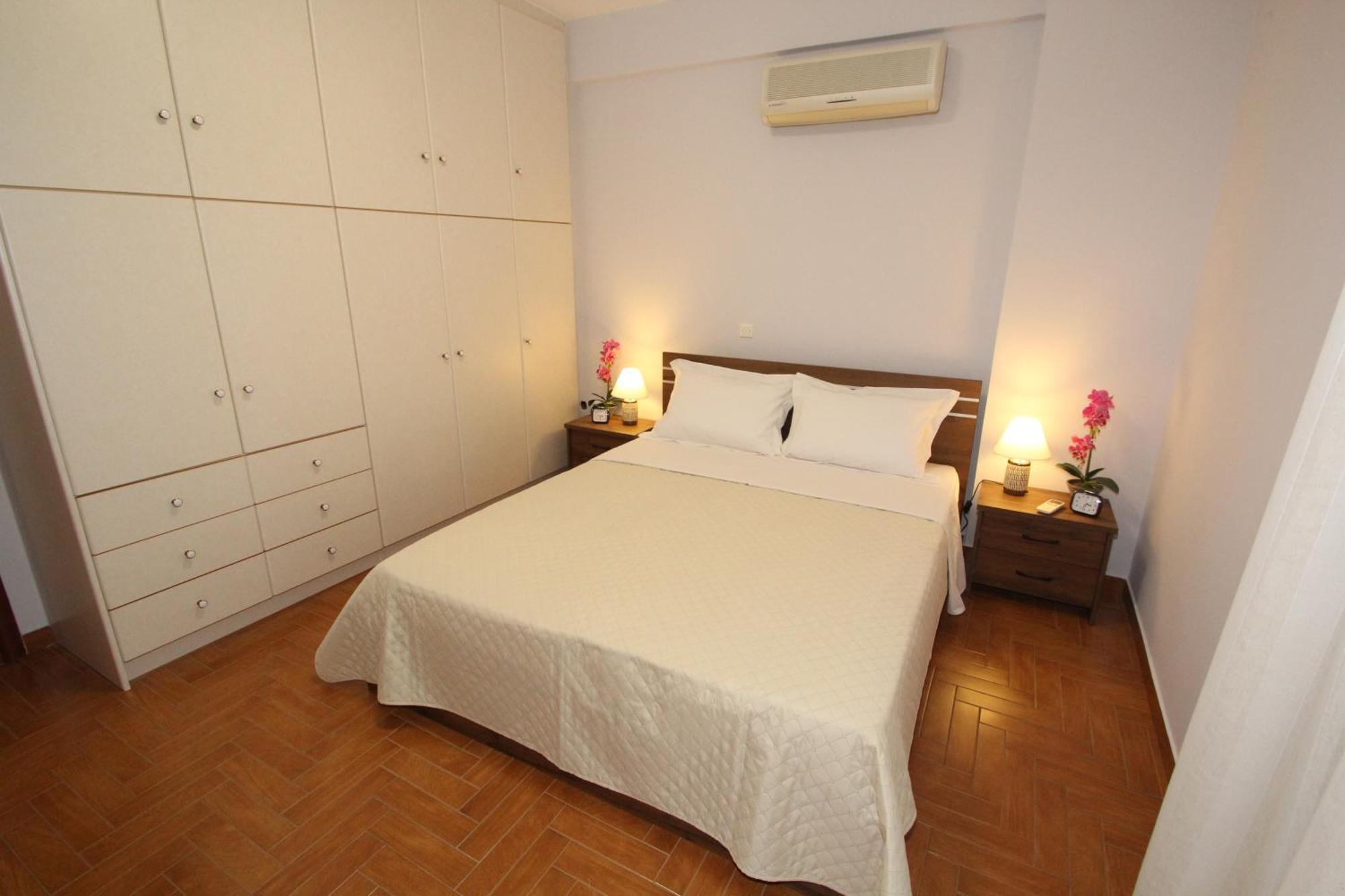 Spacious Country Apartment Vravrona Ngoại thất bức ảnh