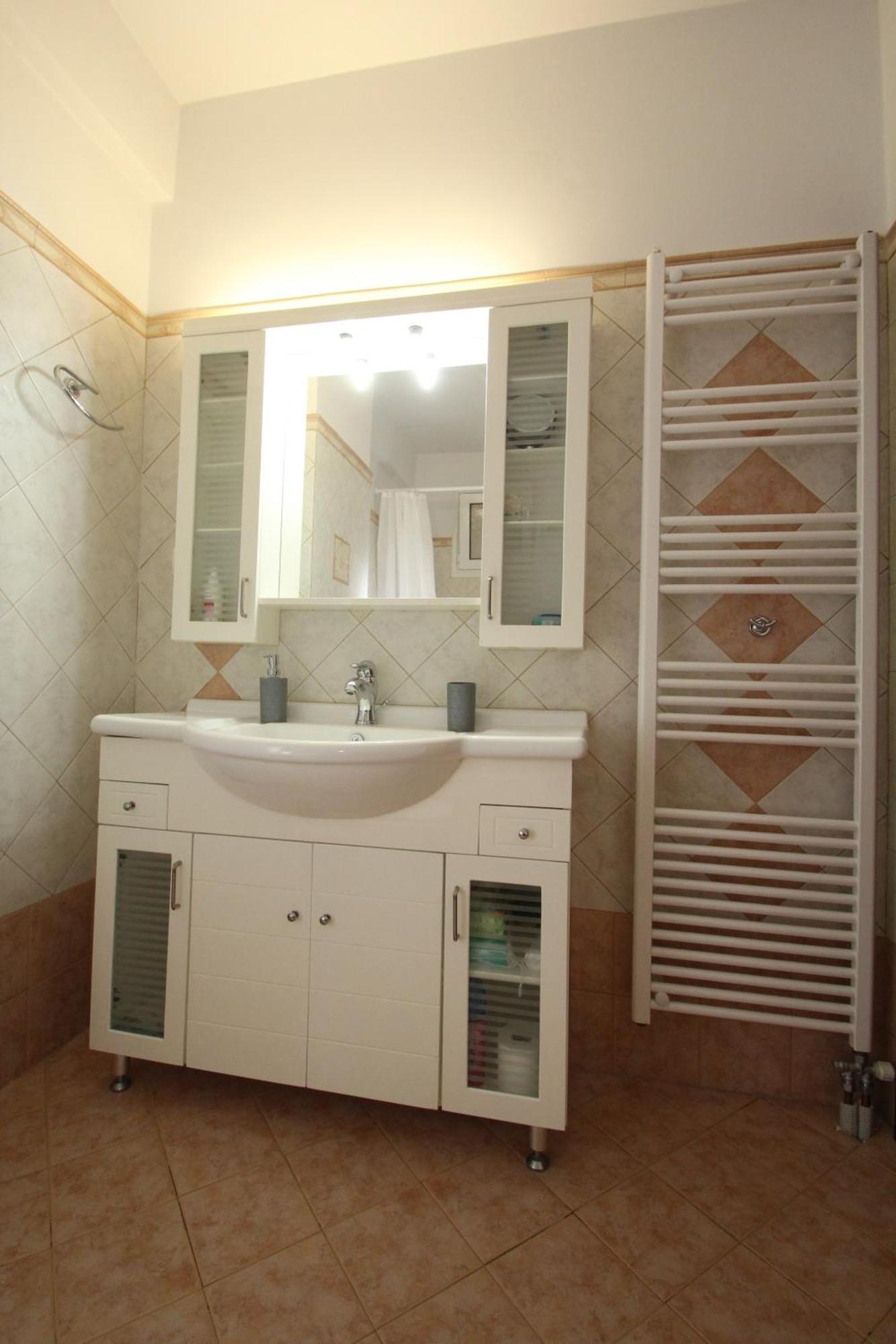 Spacious Country Apartment Vravrona Ngoại thất bức ảnh